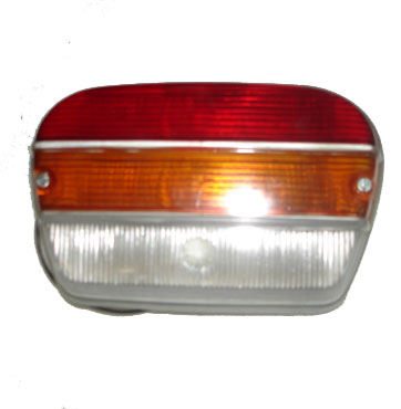 Faro Fiat 1500 trasero