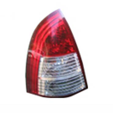 Faro Palio 1.8 Adventure Desde 2004 trasero Ext derecho