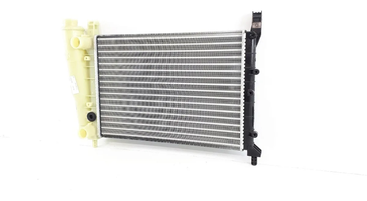Radiadores Uno Fire / Fiorino 2004-2012 1.0 1.3 Mpi 8 V con Deposito 441X322X28 Aletado