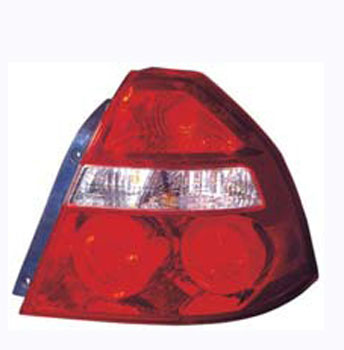 Faro Aveo Desde 2009 trasero derecho