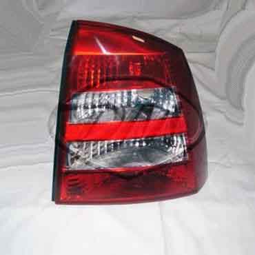Faro Astra Desde 2003 trasero 4 Ptas izquierdo