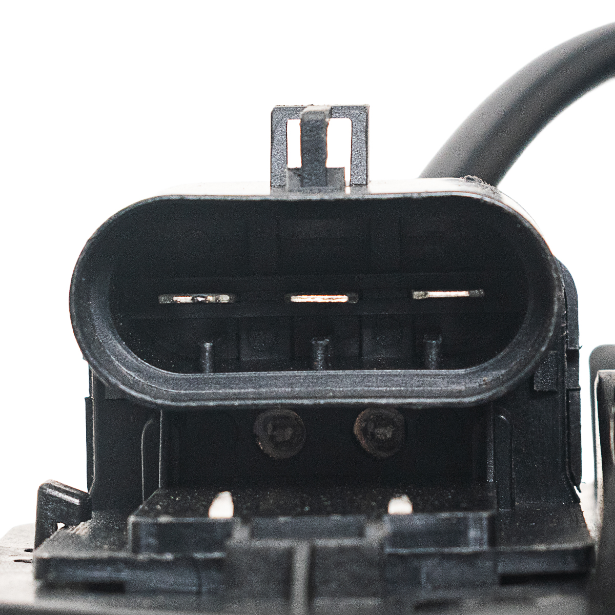 Electroventiladores Spin / Onix / Prisma / Cobalt / Tracker 1.4-1.8 con Aire con Encauzador