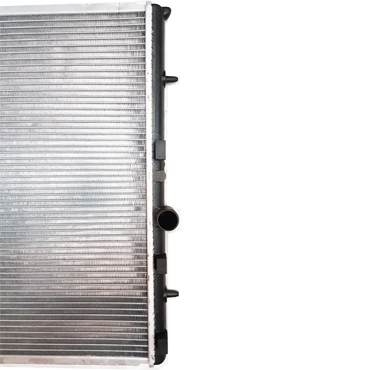 Radiadores C4 / Berlingo 08 / 380X545X28 Brazado