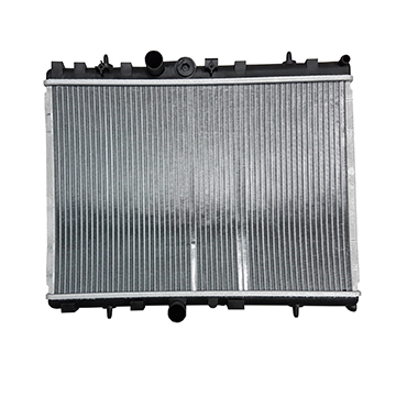 Radiadores C4 / Berlingo 08 / 380X545X28 Brazado