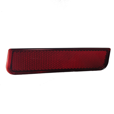 Ojo de Gato Duster / Sandero Stepway Desde 2014 Paragolpe trasero derecho