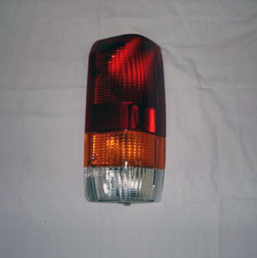 Faro Trasero Izquierdo Ford F-100 1993 a 1999 Tricolor