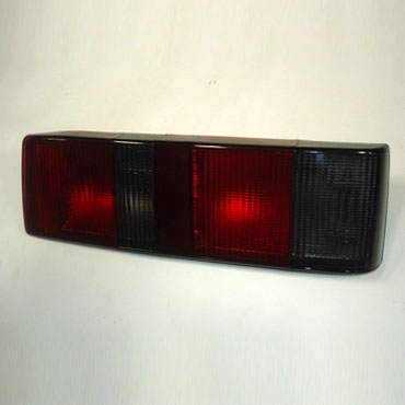 Faro Trasero Derecho Ford Escort 1989 a 1995 Fume