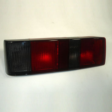 Faro Trasero Izquierdo Ford Escort 1989 a 1995 Fume