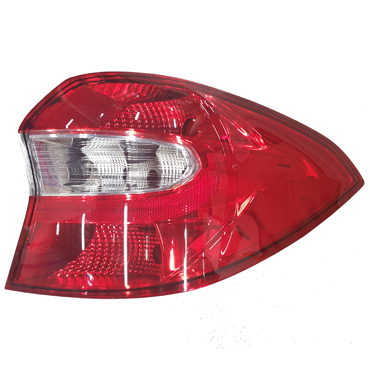 Faro Trasero Derecho Ford Ka 2016 a 2019 4 Puertas Cristal