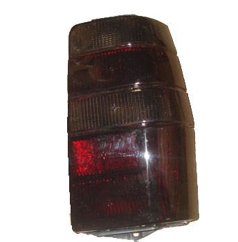 Faro Trasero Derecho Fiat Duna Weekend Fume