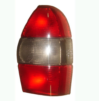 Faro Trasero Derecho Fiat Palio Weekend 1997 a 2000