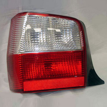 Faro Trasero Izquierdo Fiat Uno Fire 2004 en adelante