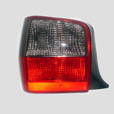 Faro Trasero Derecho Fiat Uno Fire 2008 en adelante Fume