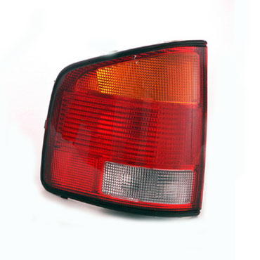 Faro Trasero Derecho Chevrolet S-10 1996 a 2001 Tricolor