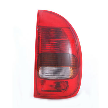 Faro Trasero Derecho Chevrolet Corsa 1994 a 1999 5 Ptas/Wagon/P Up