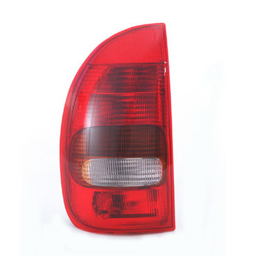 Faro Trasero Izquierdo Chevrolet Corsa 1994 a 1999 5 Ptas/Wagon/P Up