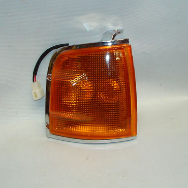 Faro de Giro Derecho Chevrolet Pick Up Chev Luv 1992 a 1996 B/Cromada