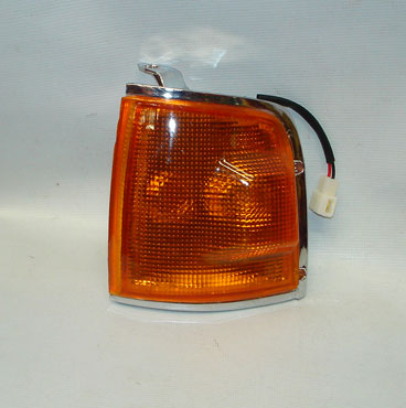 Faro de Giro Izquierdo Chevrolet Pick Up Chev Luv 1992 a 1996 B/Cromada