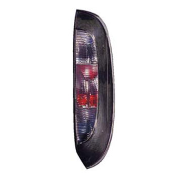 Faro Trasero Derecho Chevrolet Corsa Ii 2007 en adelante 5PTAS Fume
