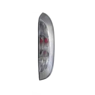 Faro Trasero Derecho Chevrolet Corsa Ii 2007 en adelante 5PTAS Fume