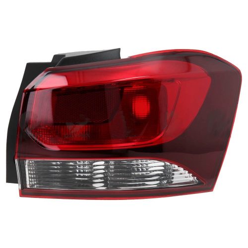 Faro Trasero Derecho Chevrolet Spin 2019 a 2023 Exterior Retroceso Fume Borde Fume