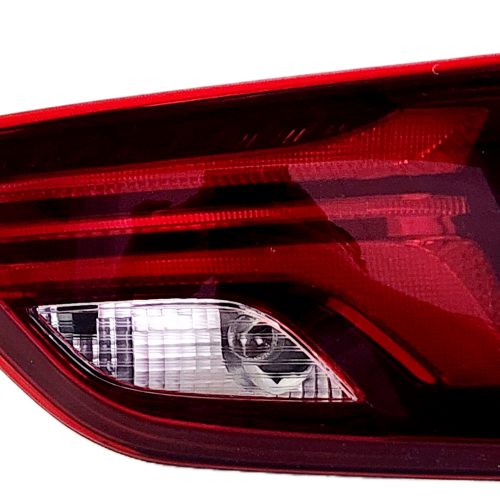 Faro Trasero Derecho Chevrolet Onix Plus 2020 en adelante 4 Ptas Interior S/Led