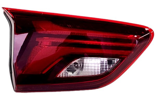 Faro Trasero Izquierdo Chevrolet Onix Plus 2020 en adelante 4 Ptas Interior S/Led