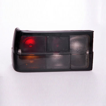 Faro Trasero Derecho Renault Fuego Gta