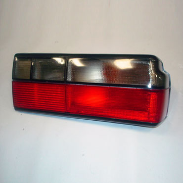 Faro Trasero Derecho Senda 1992 a 1995 Fume