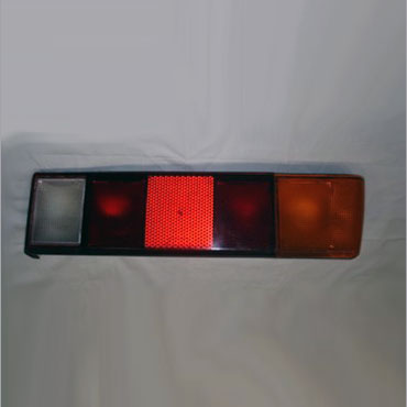 Faro Trasero Derecho Carat 1987 a 1992