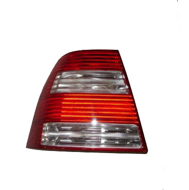 Faro Trasero Izquierdo Volkswagen Bora 2005 a 2006