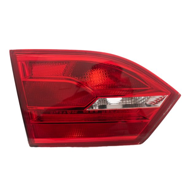 Faro Trasero Izquierdo Volkswagen Vento 2012 a 2015 Interior