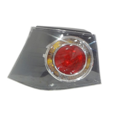 Faro Trasero Izquierdo Volkswagen Golf V 2008 a 2011 Exterior B/Negro