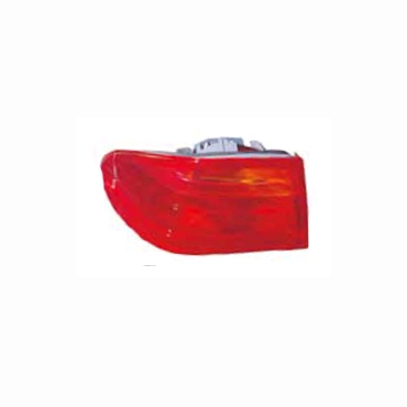 Faro Trasero Izquierdo Mercedes-Benz Clase E 1995 a 1998 W210 Exterior