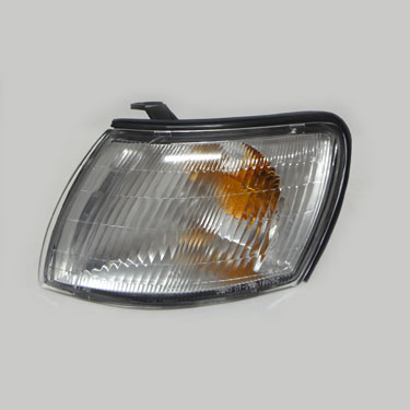 Faro Principal Izquierdo Toyota Corona 1992 a 1995 Blanco