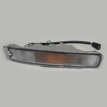Faro de Giro Derecho Mazda 323F Hatchback 1994 a 1997 Paragolpe