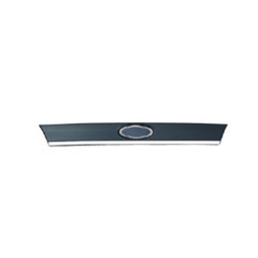 01-023-129.jpg Moldura de frente y cola para Ford Mondeo kinetic 2008/2013 bagueta baul
