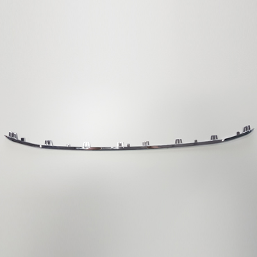 01-028-115.jpg Grilla para Ford Focus Kinetic desde 2015 n§3 cromado