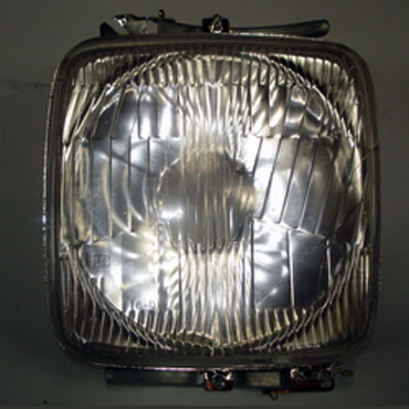 02-026-010.jpg Óptica para Fiat 125 exterior baja