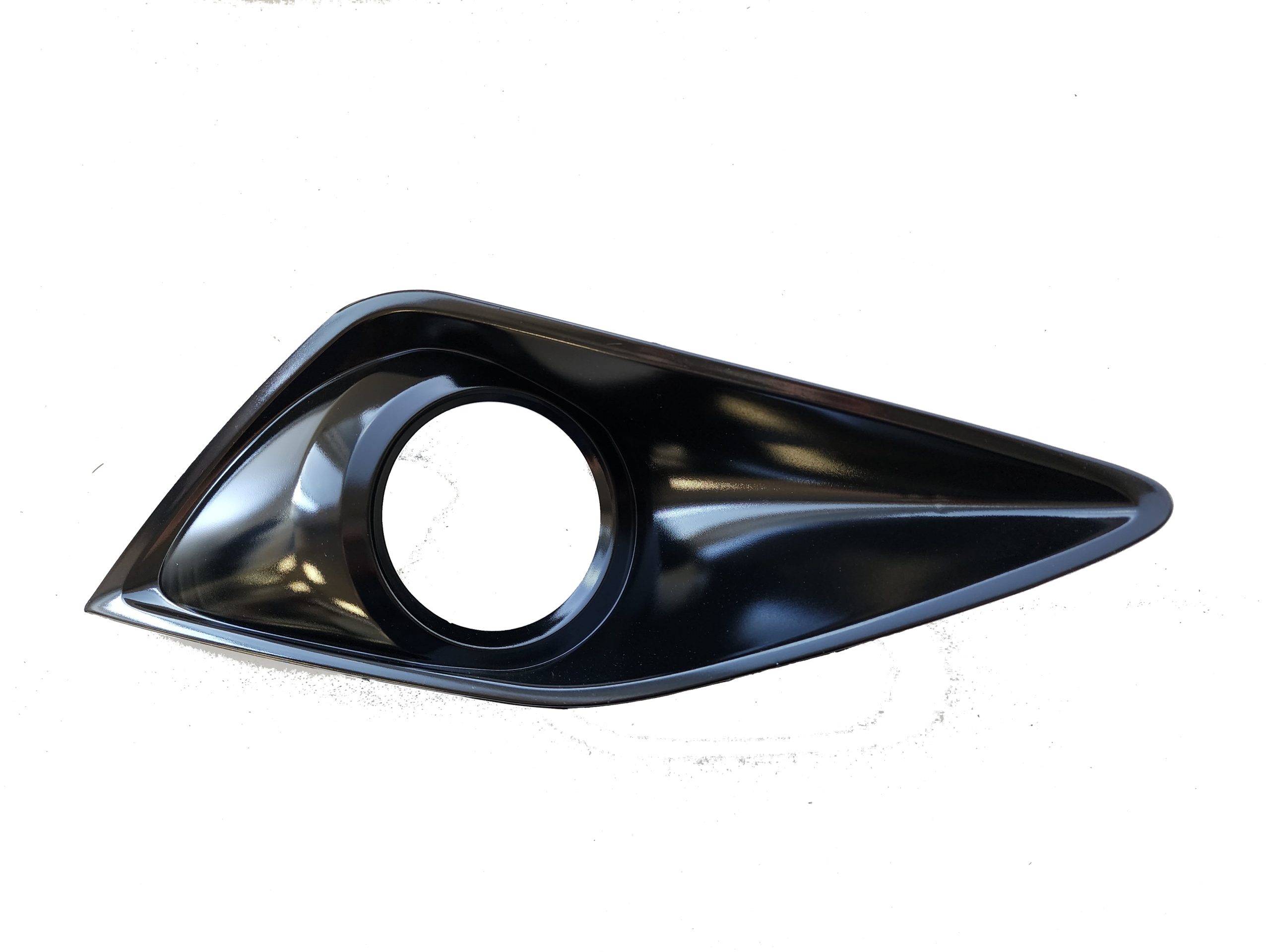 02-028-105.jpg Grilla lateral de paragolpe para Fiat Cronos 2018/2024 delantero para faro negro brillante derecho