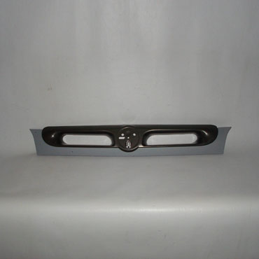 02-031-030.jpg Parrilla para Fiat Marea para pintar