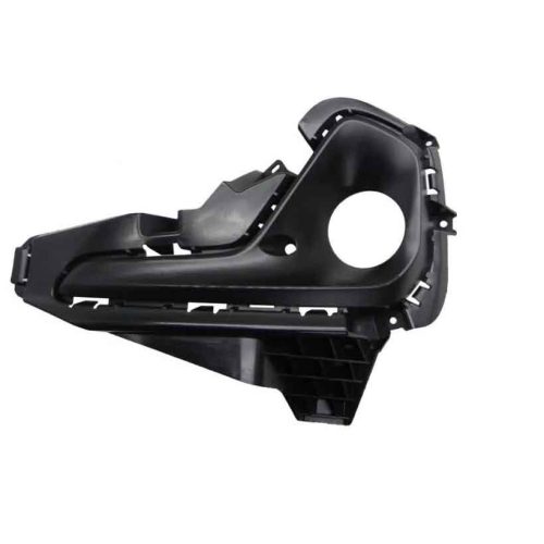 03-028-125.jpg Grilla lateral de paragolpe para Chevrolet Onix 2020/2024 para faro auxiliar izquierdo
