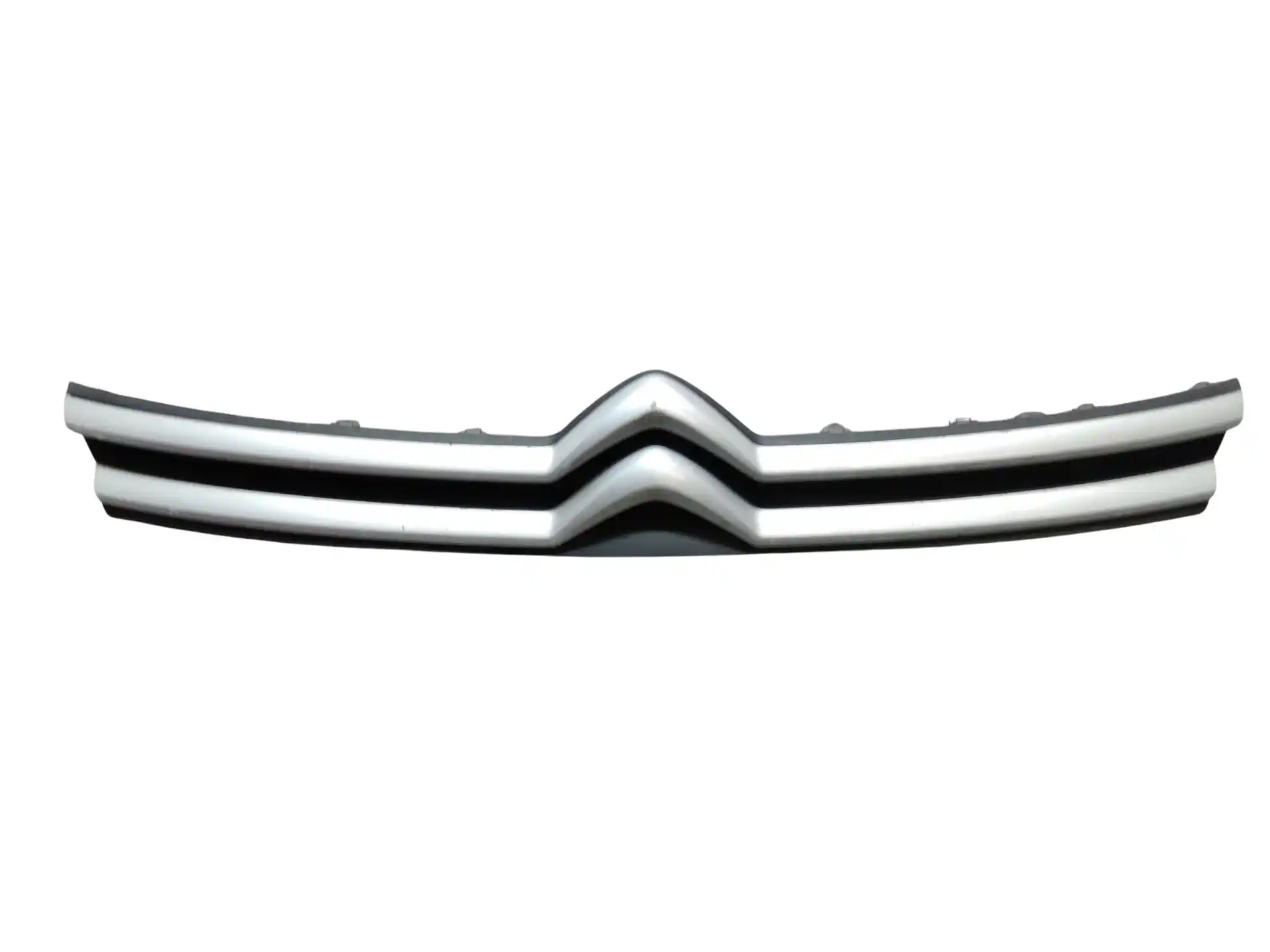 04-031-077.jpg Parrilla para Citroen Jumpy 17/con molduras cromadas