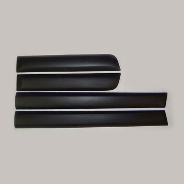 Moldura lateral autoadhesiva para Renault Sandero negro juego