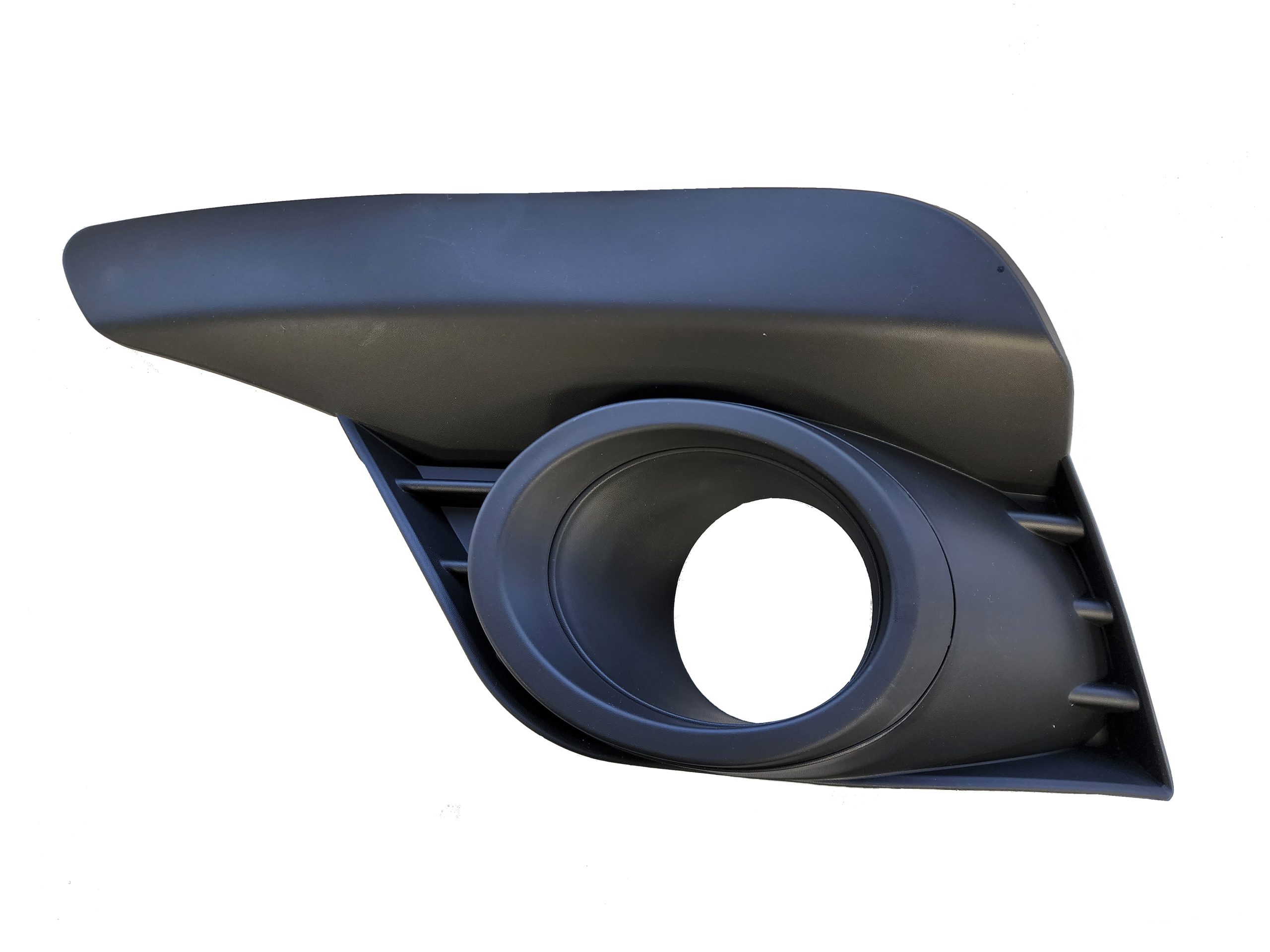 05-028-127.jpg Grilla lateral de paragolpe para Renault Logan / Sandero desde 2020 para faro izquierdo