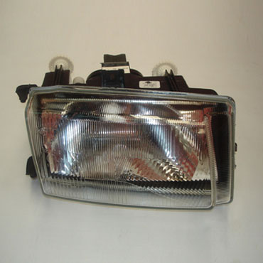 06-026-200.jpg Óptica para Volkswagen Polo 1996/1999 derecha