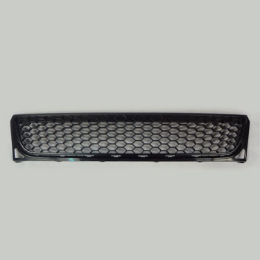 06-028-106.jpg Grilla central de paragolpe para Volkswagen Golf VI 2012/2014 GTI