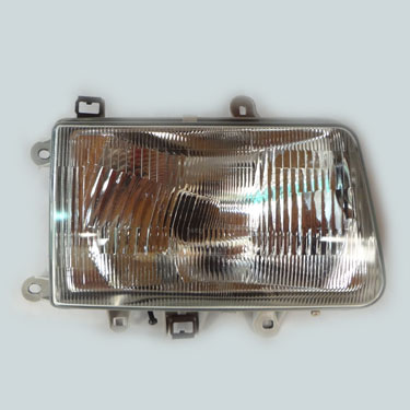 09-026-051.jpg Óptica para Toyota Hilux 2001/2004 derecha