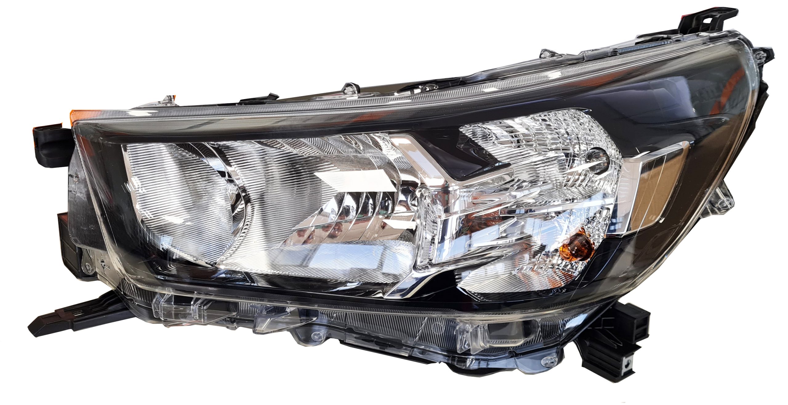 09-026-289.jpg Óptica para Toyota Hilux desde 2021 izquierda estándar