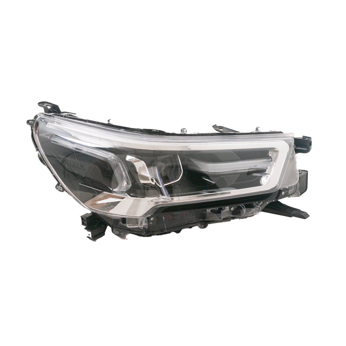 09-026-311.jpg Óptica para Toyota Hilux desde 2021 derecha con lupa con LED